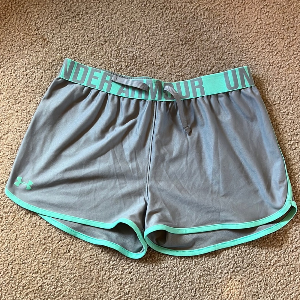 Under Armour Heat Gear shorts